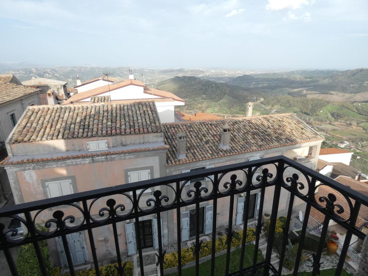 Holiday House Apartment Santa Severina Luaran gambar